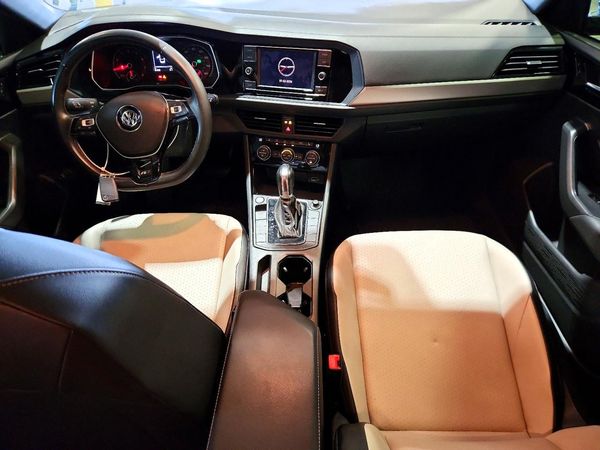 2019 VOLKSWAGEN JETTA