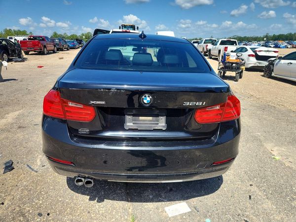 2015 BMW 328