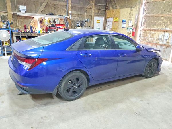 2022 HYUNDAI ELANTRA SEL