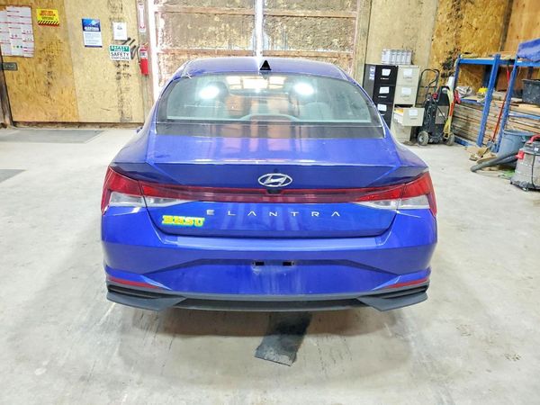 2022 HYUNDAI ELANTRA SEL
