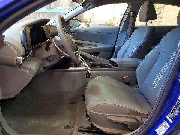 2022 HYUNDAI ELANTRA SEL