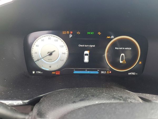 2021 HYUNDAI SANTA FE SEL w/ Premium Pkg