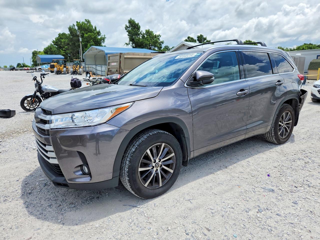 2017 TOYOTA HIGHLANDER SE/XLE