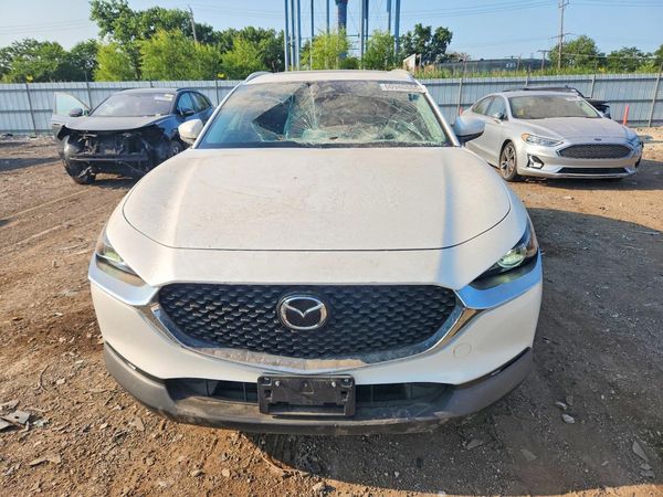 2024 MAZDA CX-30 Premium Package