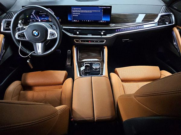 2026 BMW X6 xDrive40i