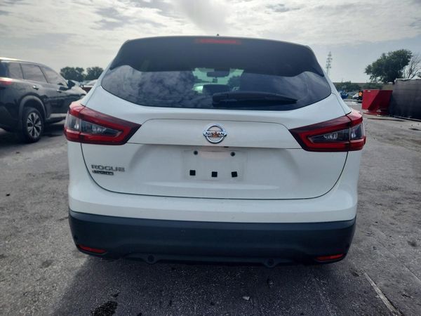 2021 NISSAN ROGUE SPORT SV