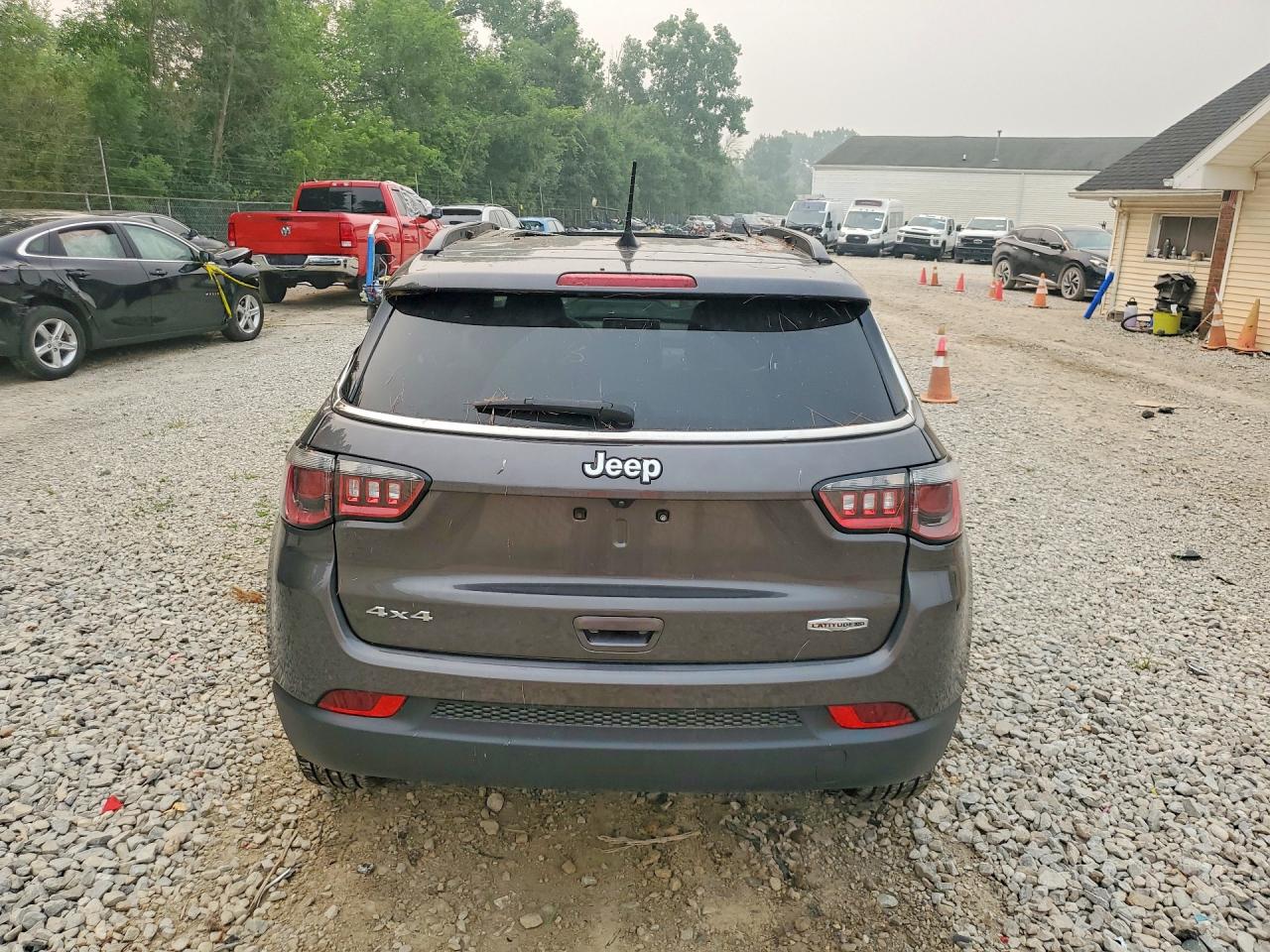2023 JEEP COMPASS LATITUDE LUX 4X4