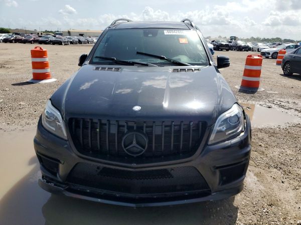 2016 MERCEDES-BENZ GL-CLASS GL550-4M — DIRF