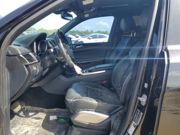 2016 MERCEDES-BENZ GL-CLASS GL550-4M — DENT
