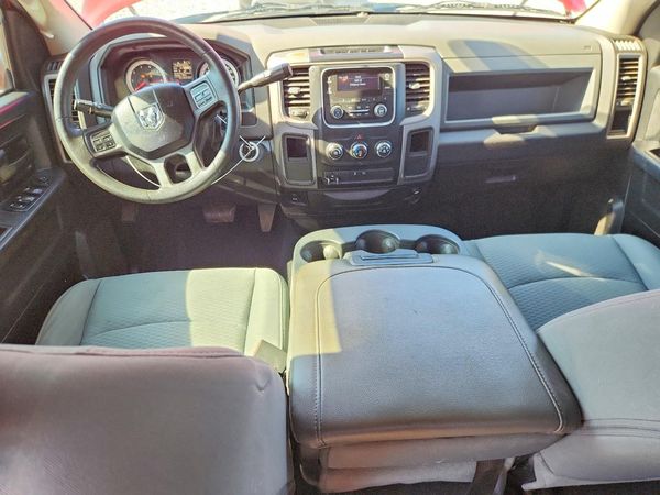2014 RAM 1500 ST