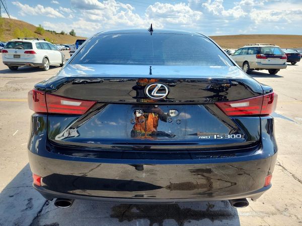 2016 LEXUS IS 300