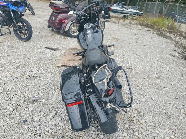 2021 HARLEY-DAVIDSON FL
