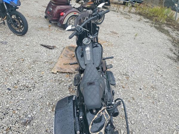 2021 HARLEY-DAVIDSON FL