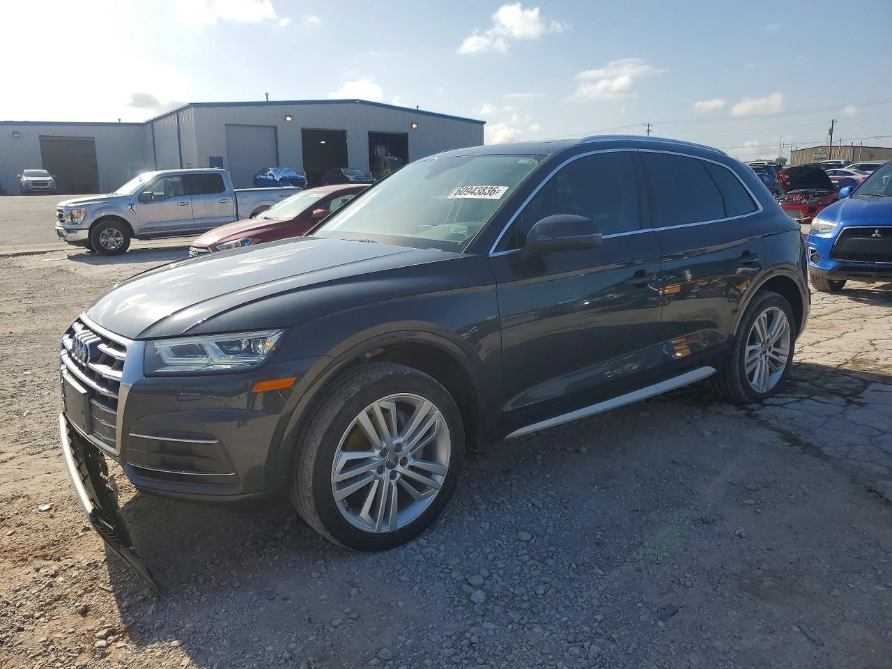 2018 AUDI Q5 quattro Premium Plus