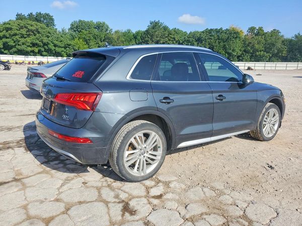 2018 AUDI Q5 quattro Premium Plus