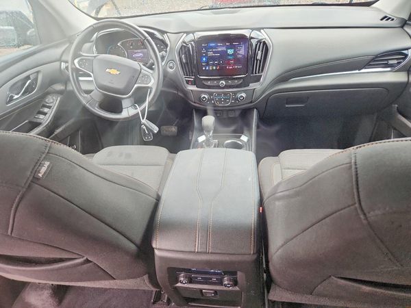 2021 CHEVROLET TRAVERSE LT