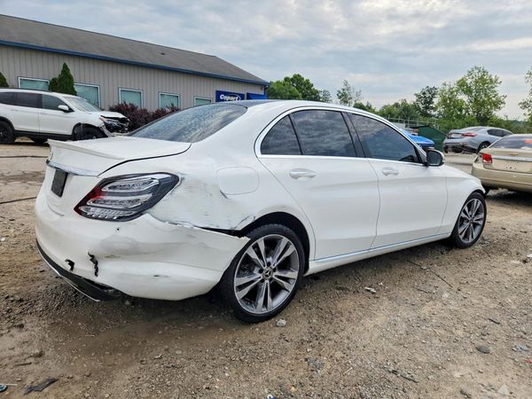 2018 MERCEDES-BENZ C C300