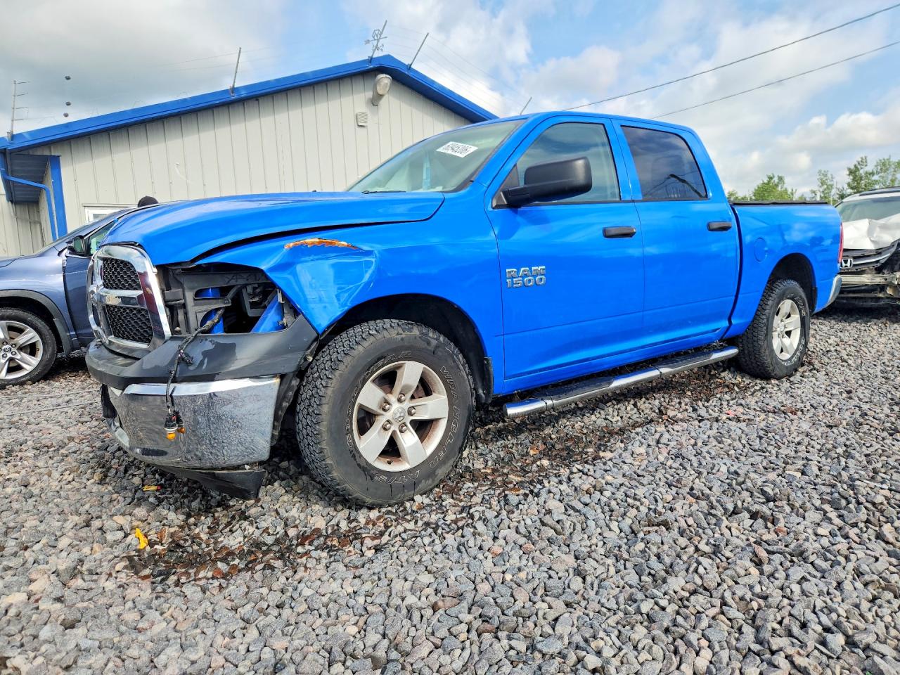 2016 RAM 1500 ST CREW CAB 4X2
