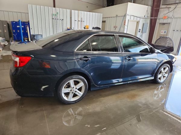 2013 TOYOTA CAMRY