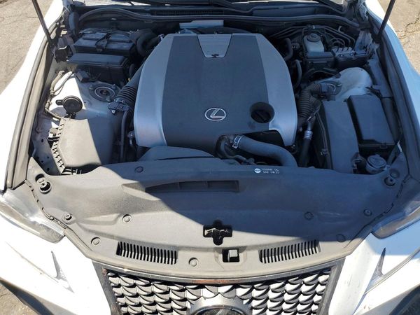 2017 LEXUS IS 300