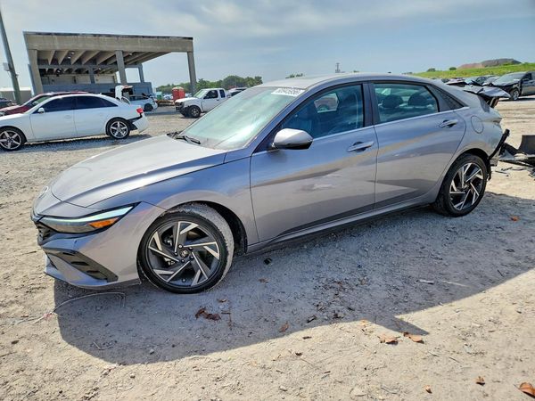 2025 HYUNDAI ELANTRA