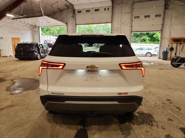 2025 CHEVROLET EQUINOX