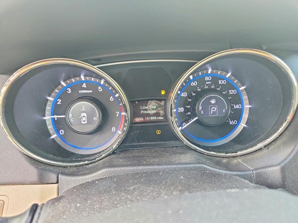 2013 HYUNDAI SONATA