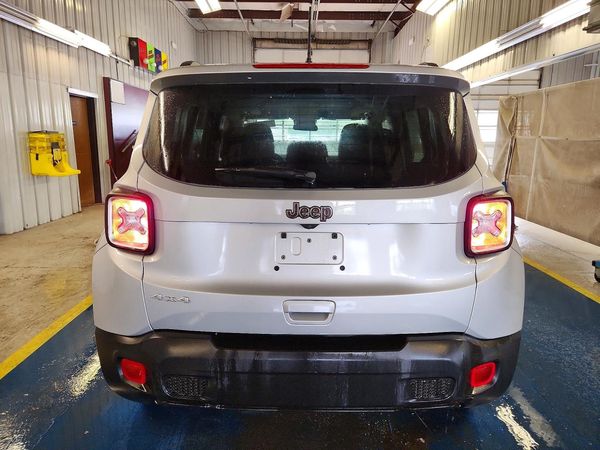 2021 JEEP RENEGADE LATITUDE 4X4