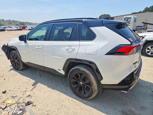 2022 TOYOTA RAV4 XSE