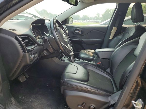 2021 JEEP CHEROKEE LATITUDE PLUS 4X4