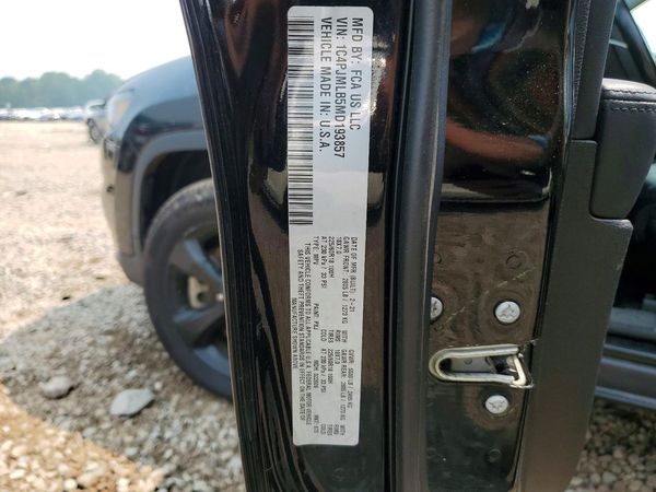 2021 JEEP CHEROKEE LATITUDE PLUS 4X4