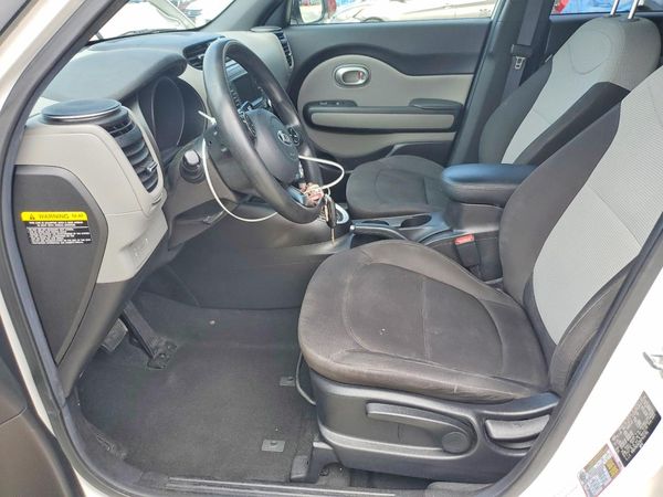 2017 KIA SOUL