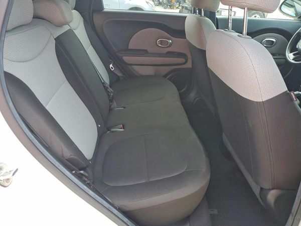 2017 KIA SOUL