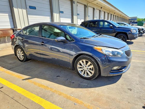 2014 KIA FORTE LX, EX