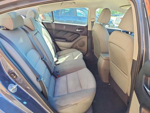 2014 KIA FORTE LX, EX
