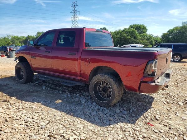 2018 RAM 1500 ST CREW CAB 4X2