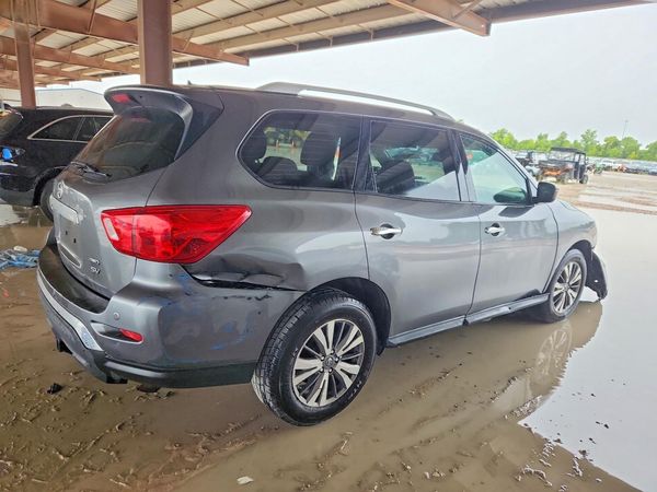 2018 NISSAN PATHFINDER