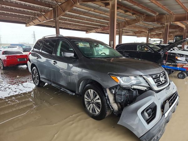 2018 NISSAN PATHFINDER