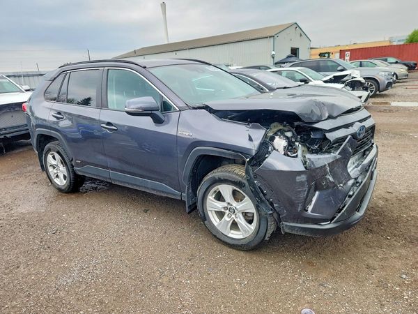 2019 TOYOTA RAV4 LE AWD Hybrid (Canada)
