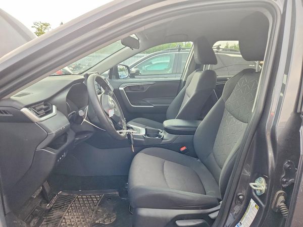 2019 TOYOTA RAV4 LE AWD Hybrid (Canada)