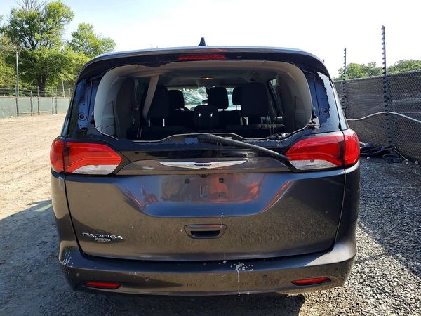 2018 CHRYSLER PACIFICA