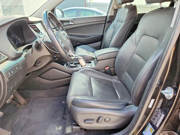 2017 HYUNDAI TUCSON