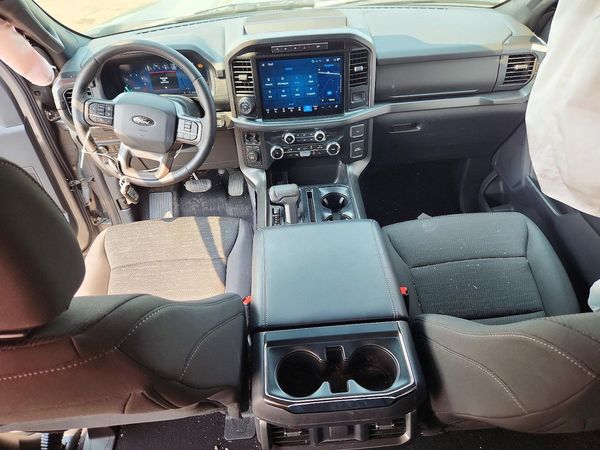 2024 FORD F150