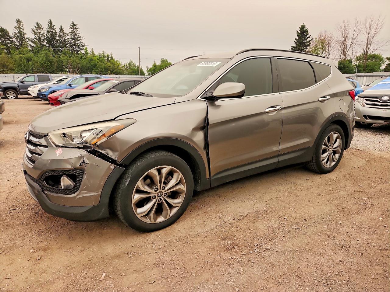 2013 HYUNDAI SANTA FE — Front 3/4