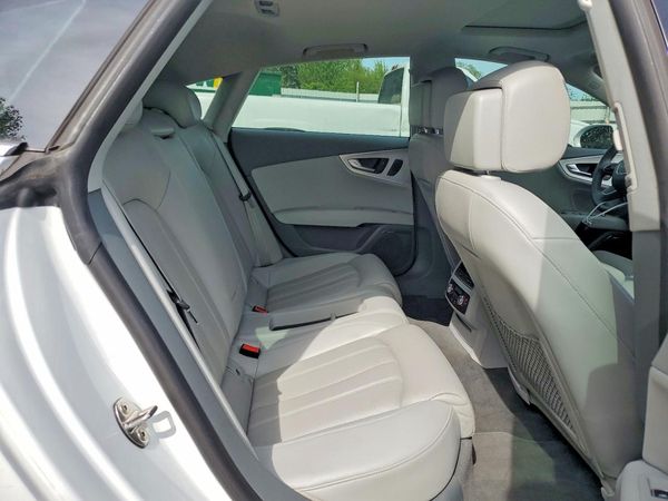 2012 AUDI A7 quattro Prestige
