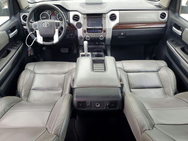 2016 TOYOTA TUNDRA Limited