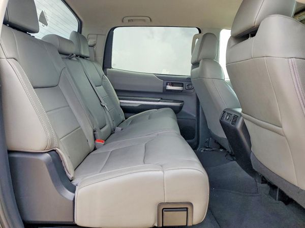 2016 TOYOTA TUNDRA Limited