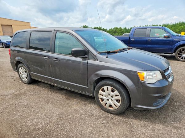 2018 DODGE GRAND CARAVAN SE