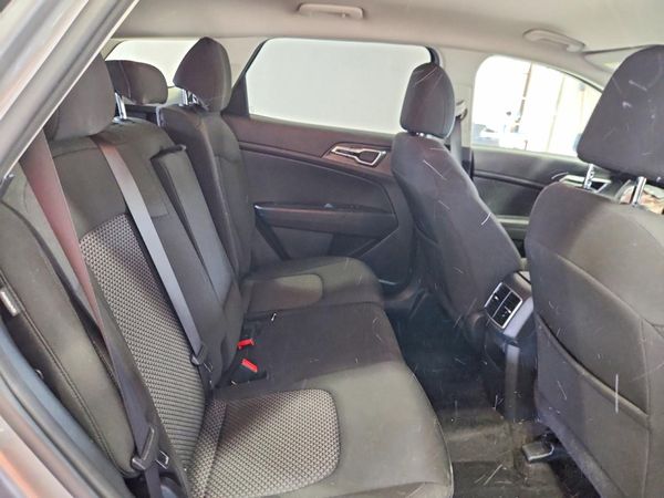 2025 KIA SPORTAGE LX
