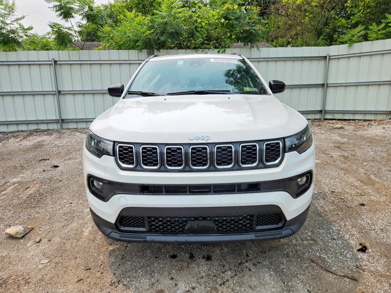 2025 JEEP COMPASS North, Latitude
